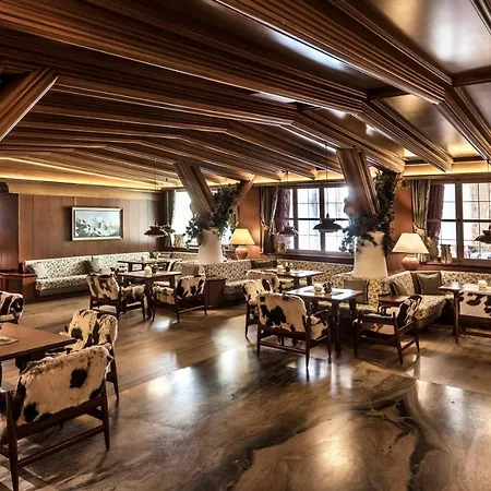 Alpen Hotel 4*