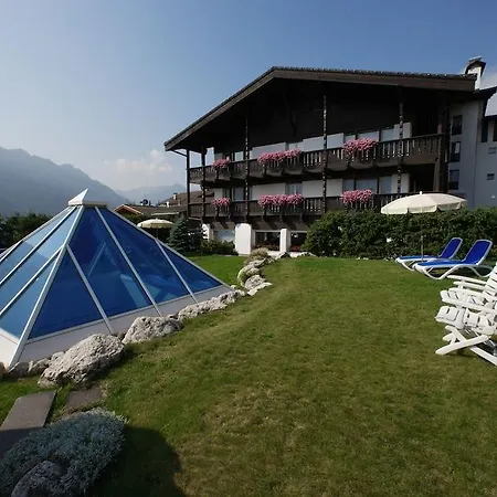 Alpen Hotel 4*